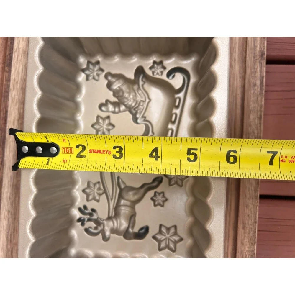 Nordic Ware 8